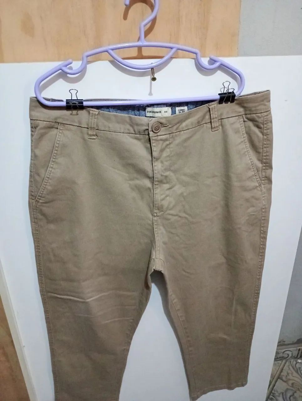 Calça masculina bege Hering .