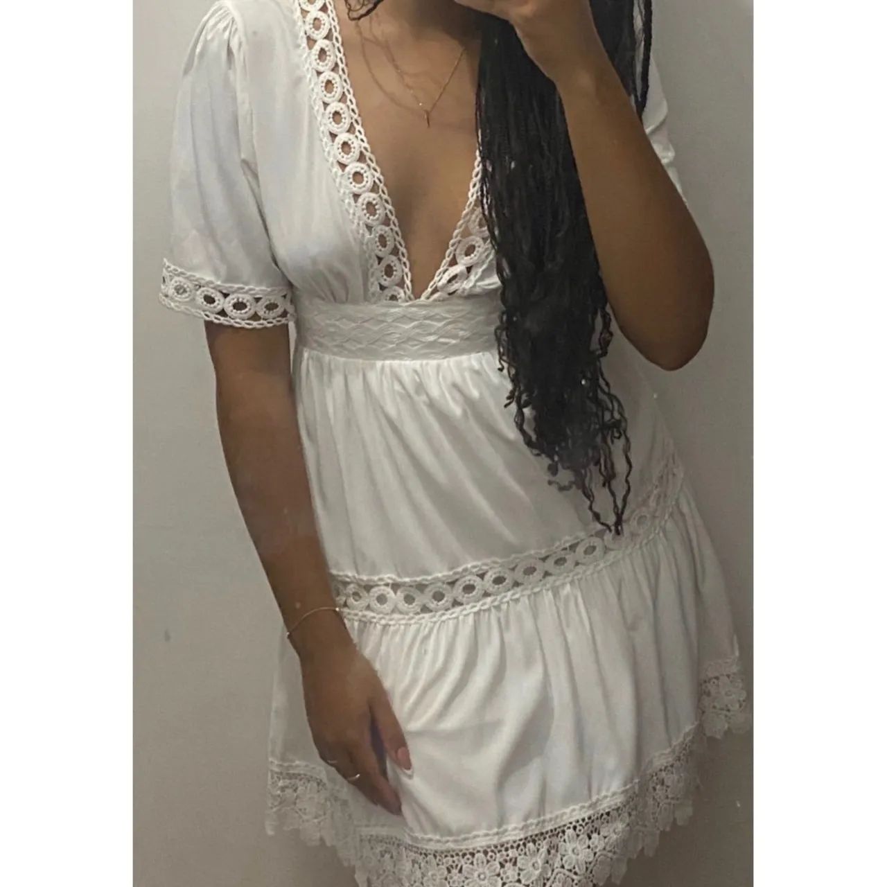 Vestido branco rendado com decote em V - blanche tamanho G  - Foto 2
