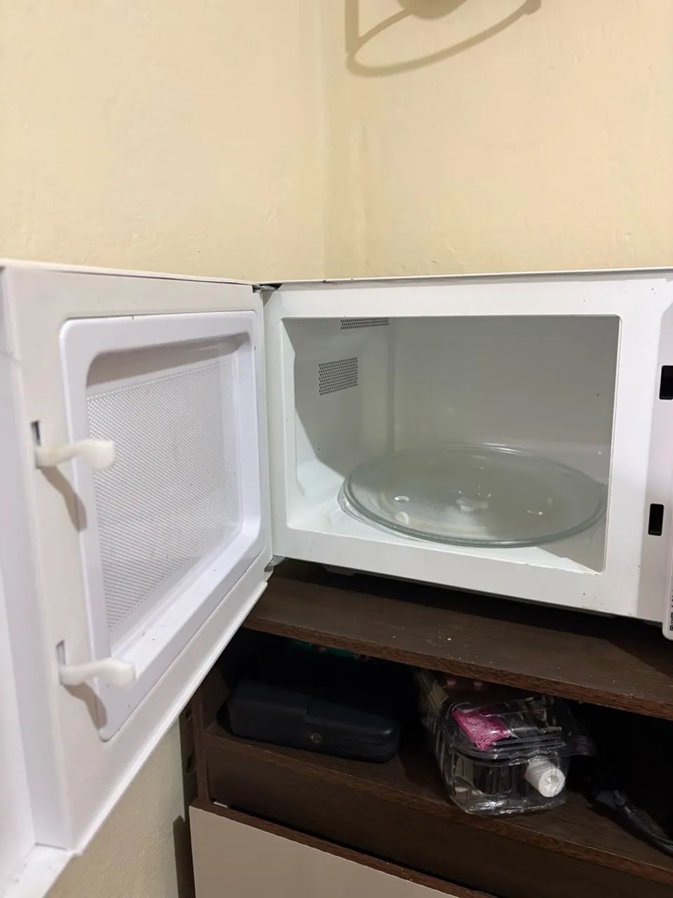 Microondas sem defeitos 250$  - Foto 5