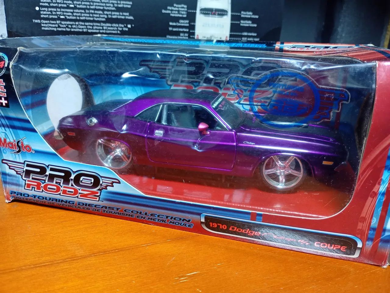 Miniatura Dodge Challenger 1/24 Maisto  - Foto 2