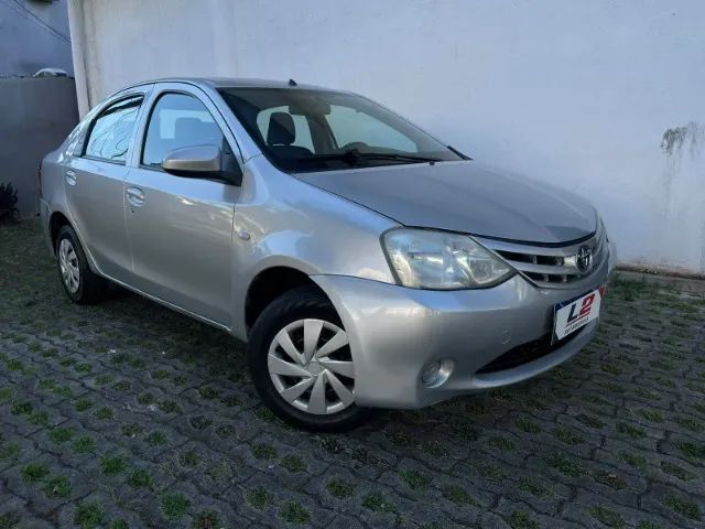 Toyota Etios ETIOS X Sedan 1.5 Flex 16V 4p Mec. 2015