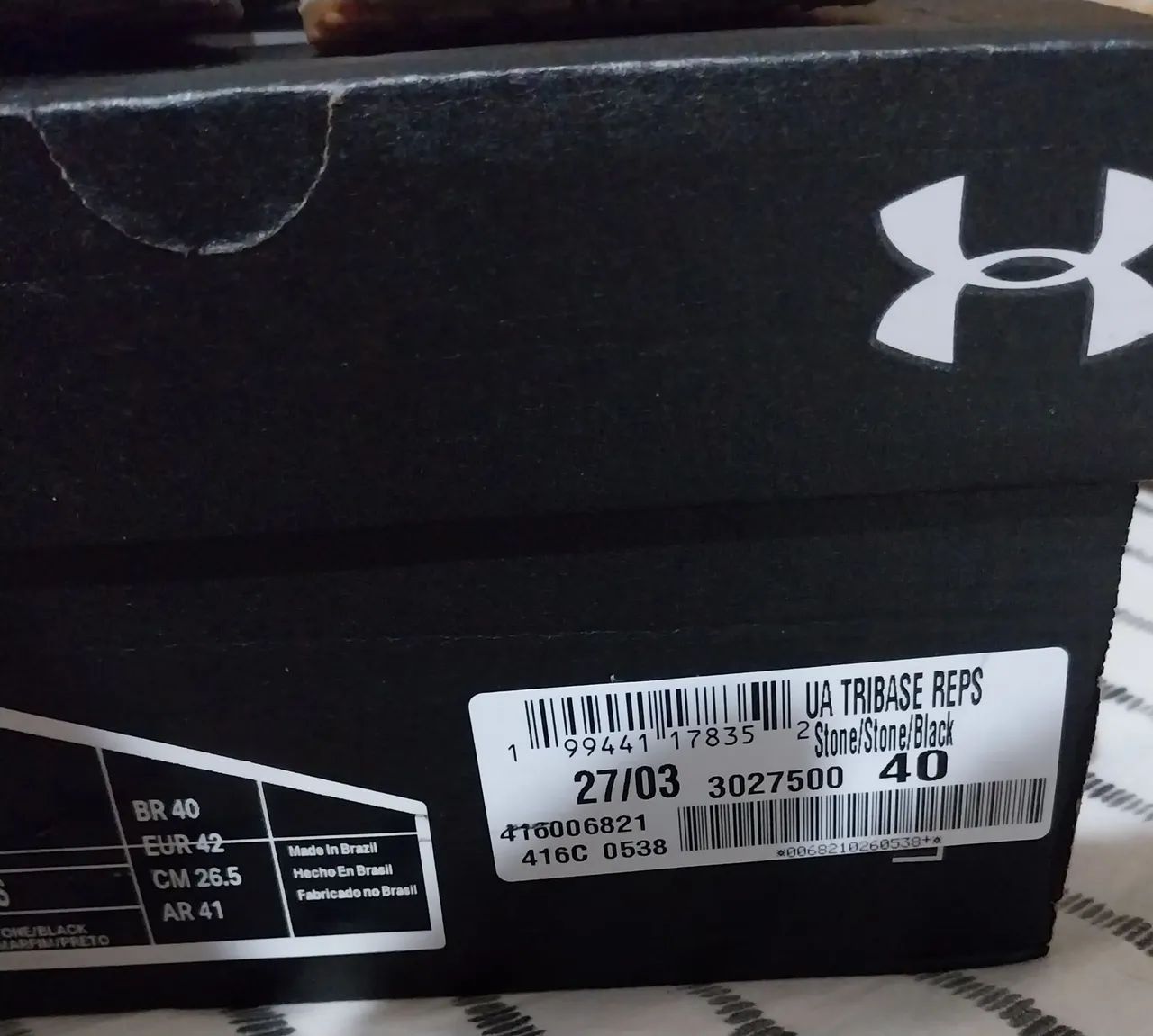 Tenis Under Armour 40 - Foto 3