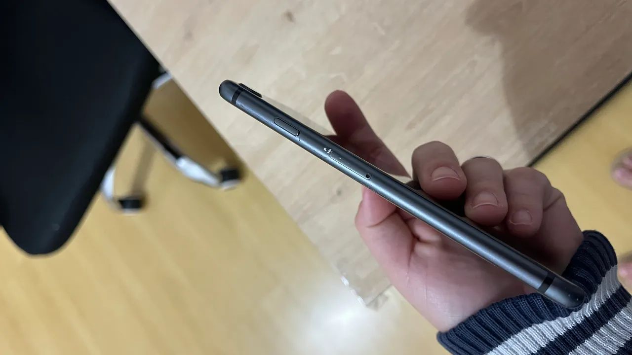 iPhone 8 64GB usado - Foto 3