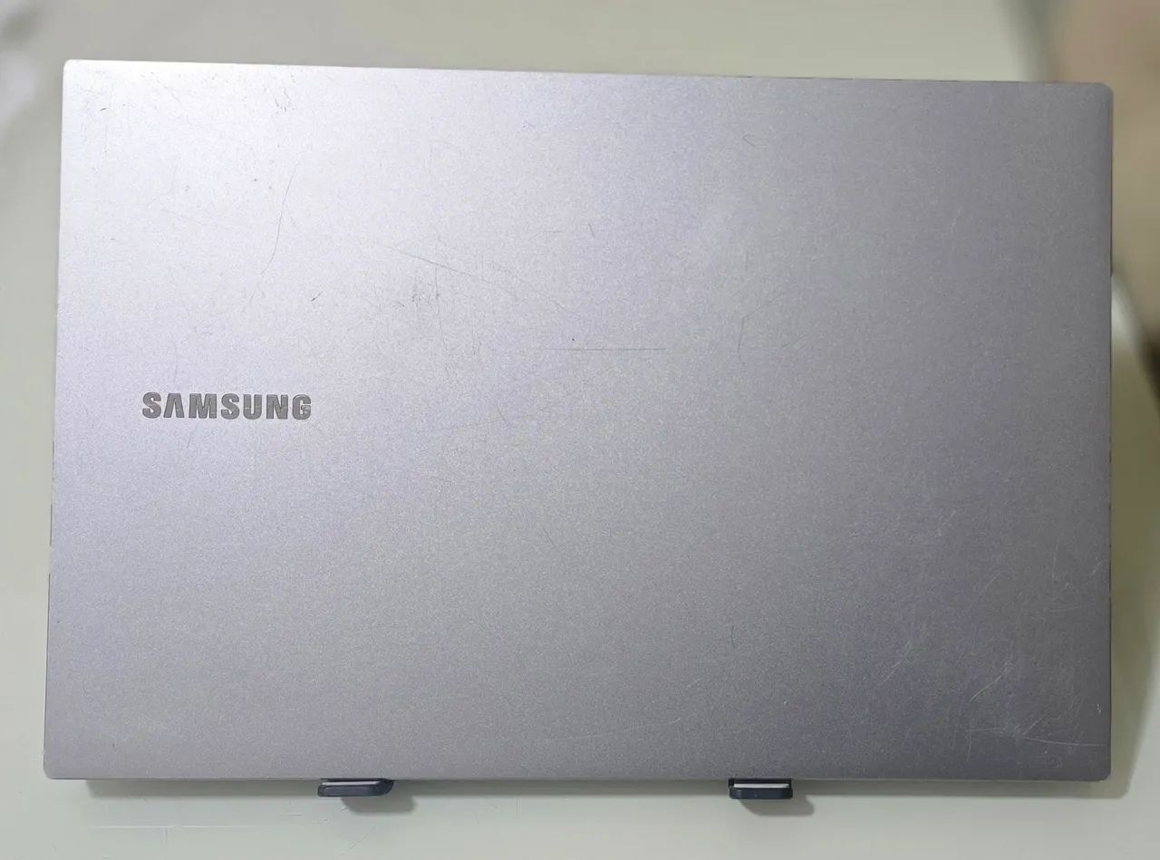 Notebook Samsung  i5 (POTENTE) - Foto 2