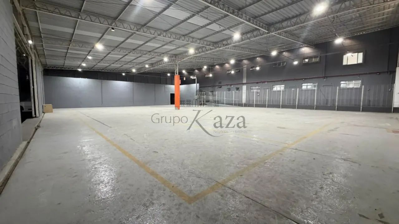 Galpão Comercial - Condomínio Empresarial Eldorado - 2.998,97m².