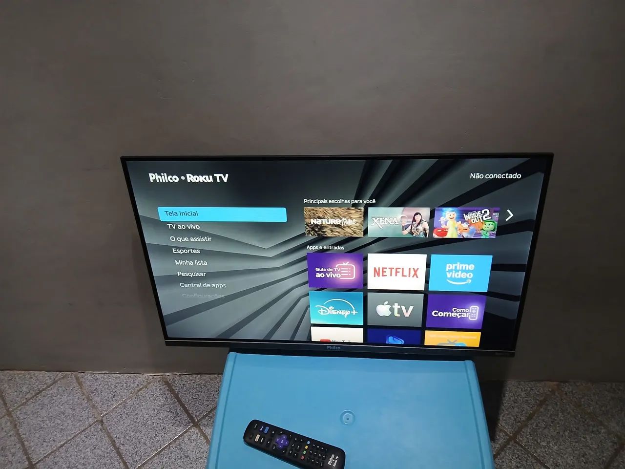 Tv 32 philco smart, bem pouco usada, estado de nova  - Foto 4