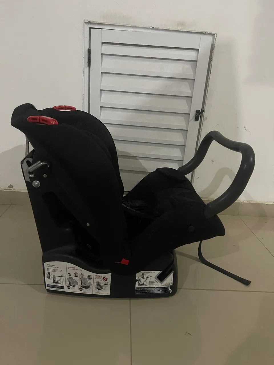 CADEIRA P AUTO RECLINÁVEL 0 A 25 K EM ÓTIMO ESTADO UNISSEX NÃO FAÇO ENTREGAS CAMPINAS - Foto 3