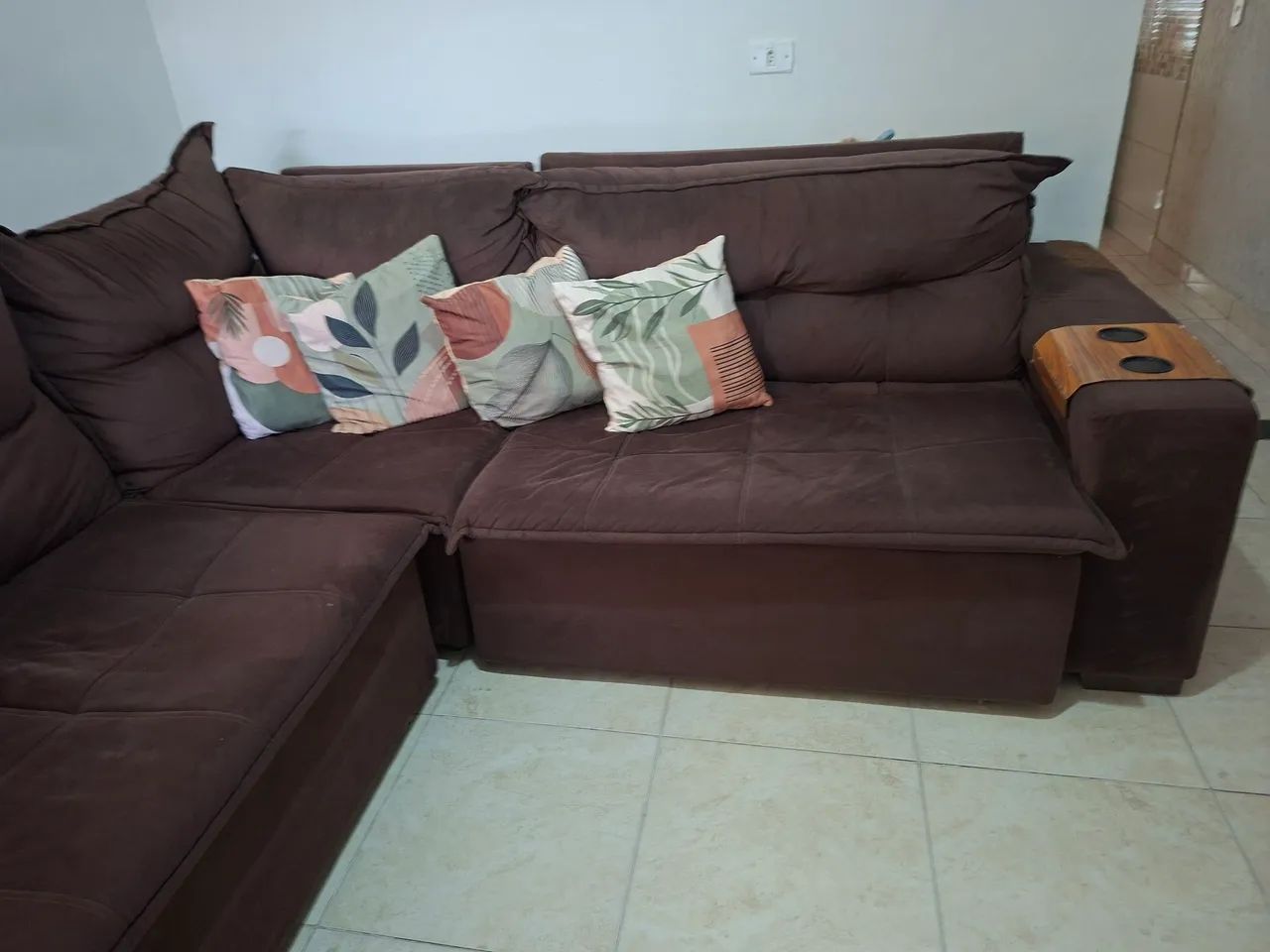 Sofa retrátil e reclinável usado 5,6 lugares65704308482561124