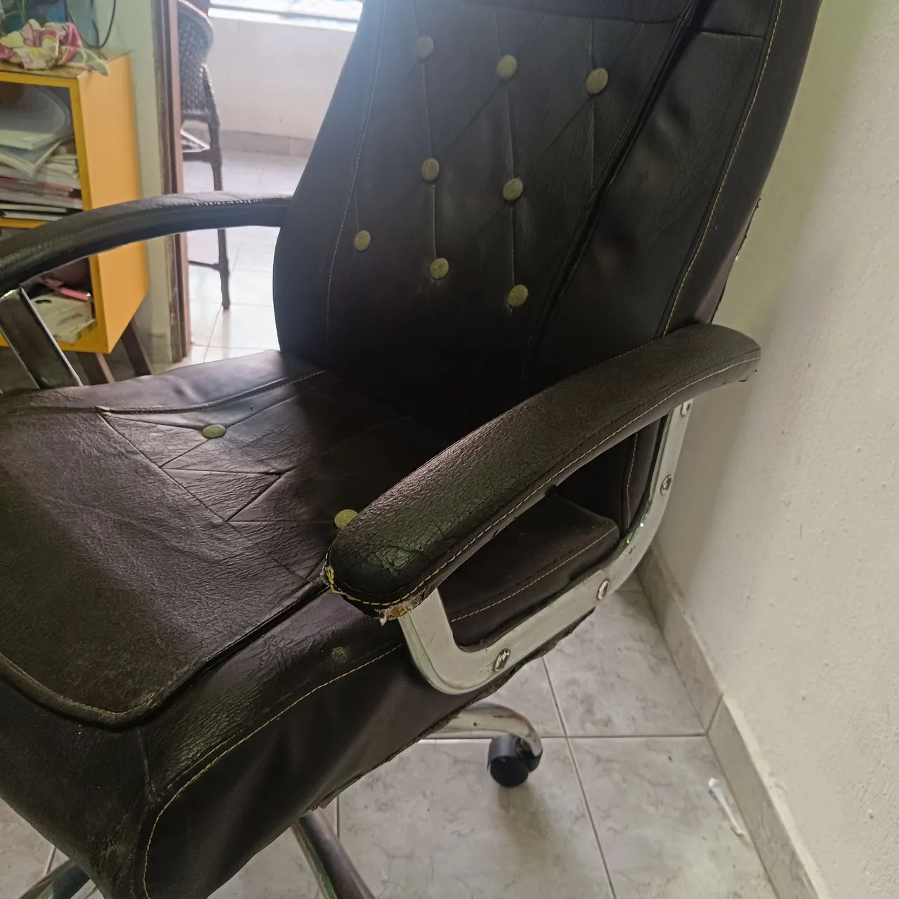 Cadeira  - Foto 2