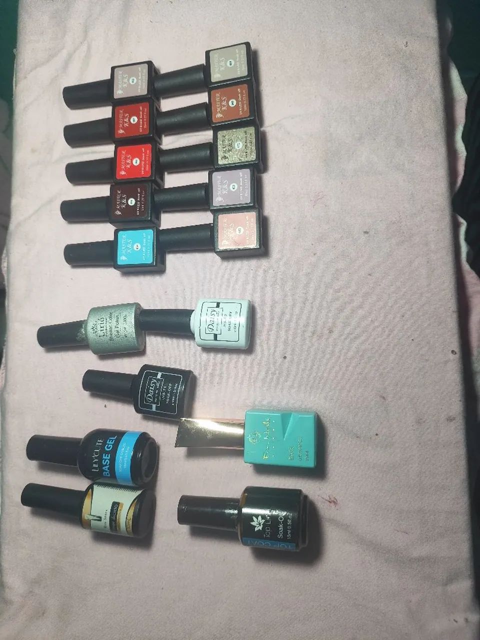 Esmaltes em gel e preparadores 