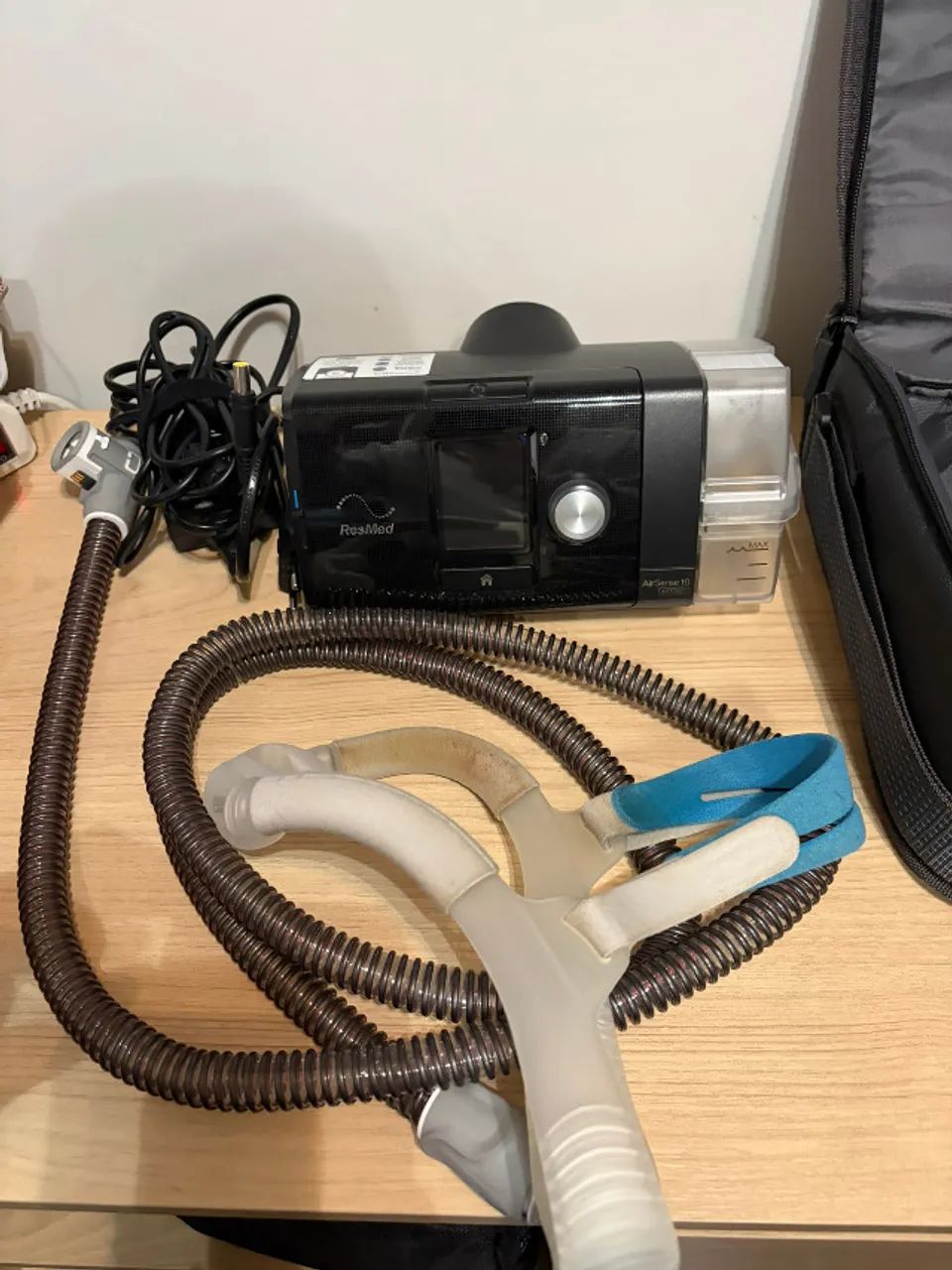 CPAP automático S10 AutoSet c Umidificador + Traqueia aquecida + Máscara Nasal AirFit N30i - Foto 3