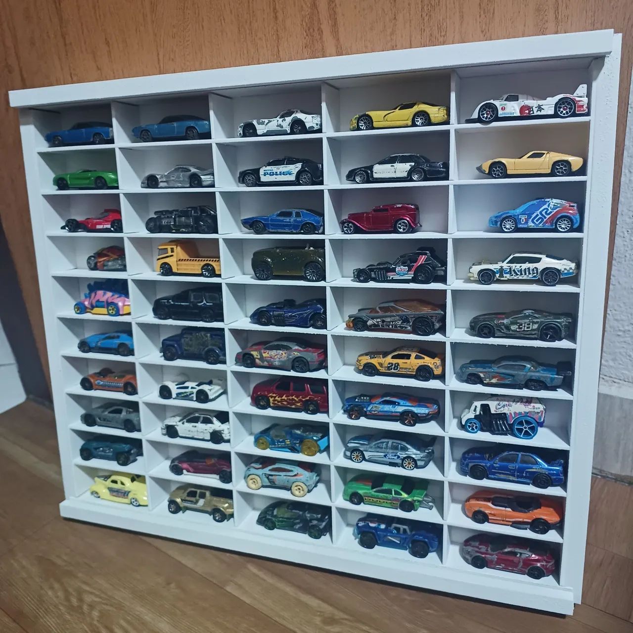 Expositor de carrinhos 