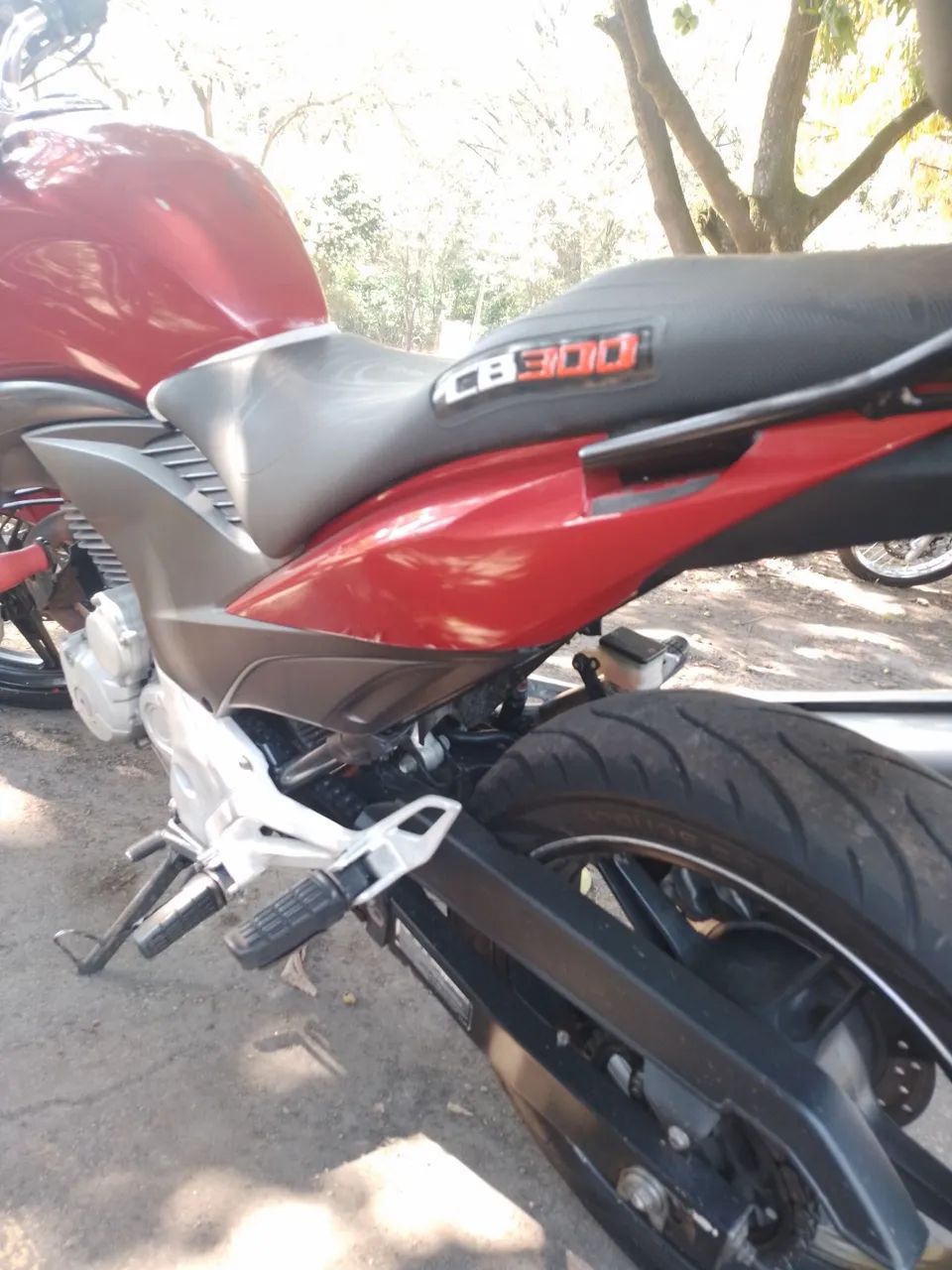 Vendo cb 300r