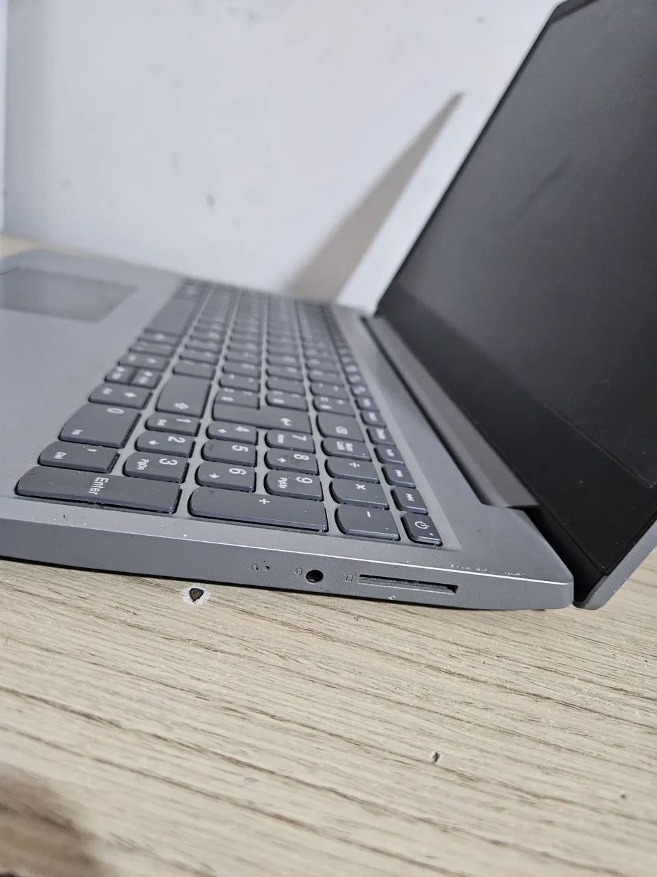 Notebook Lenovo I3 4gb 1Tb - Foto 2