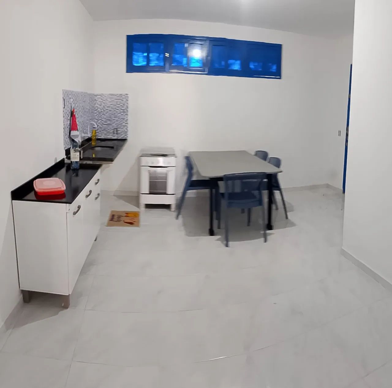 Quitinetes bem novinho para alugar - Foto 4