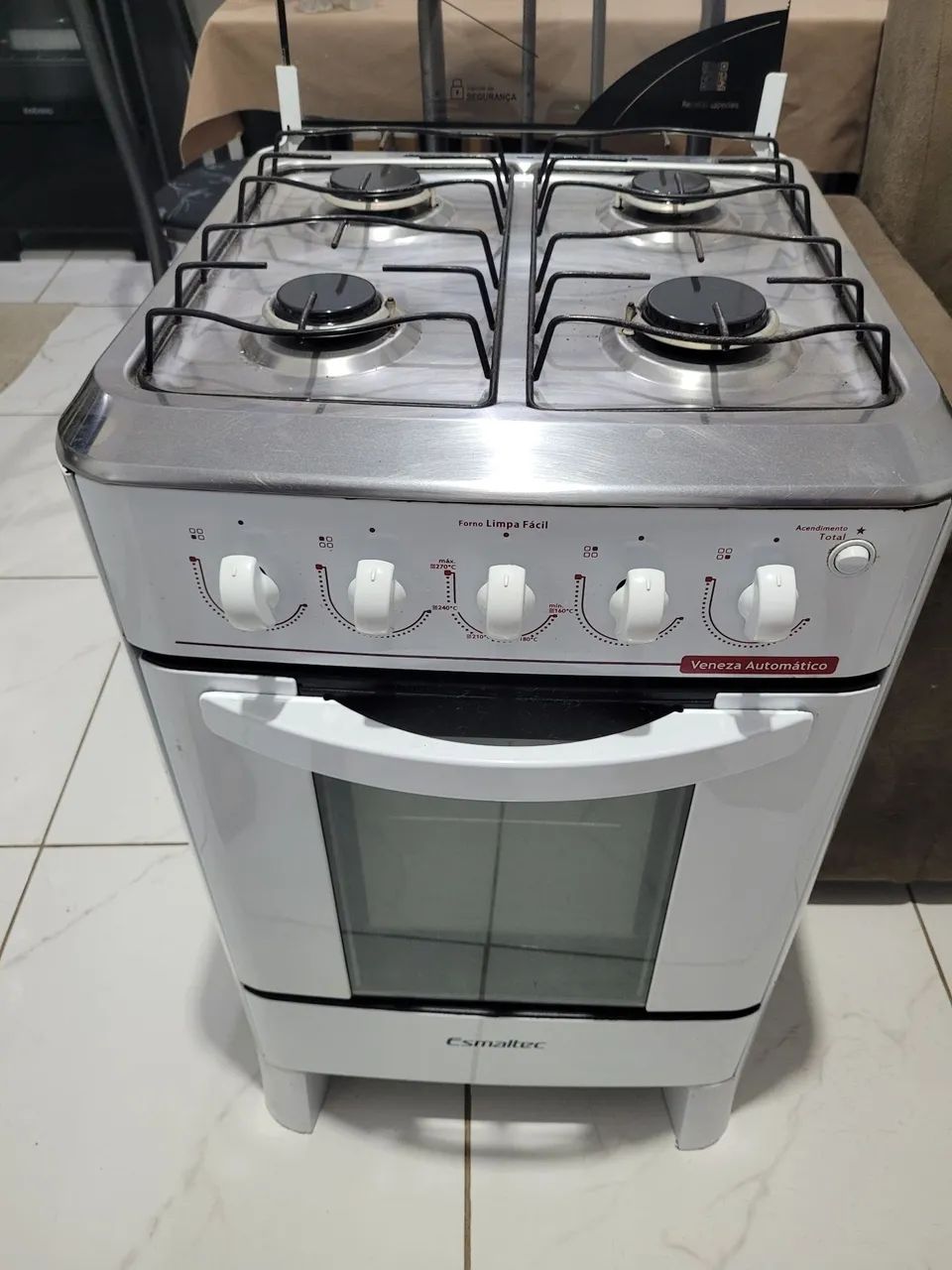 Fogão 4 bocas Esmaltec