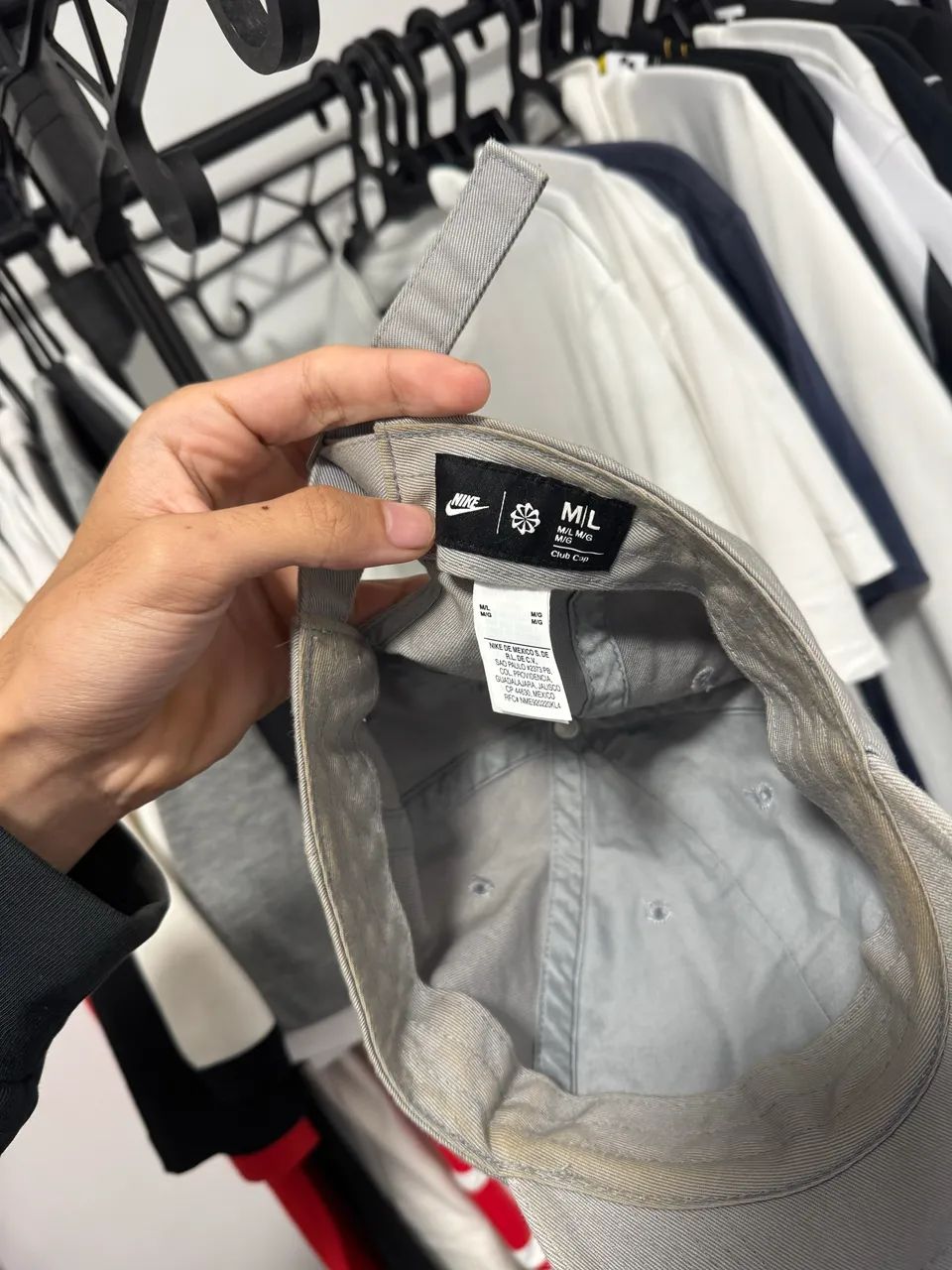 Boné Nike cinza  - Foto 2