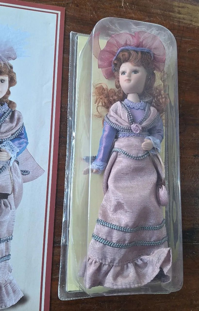 Constance Chatterley Boneca Damas da Época Planeta DeAgostini Lacrada - Foto 2