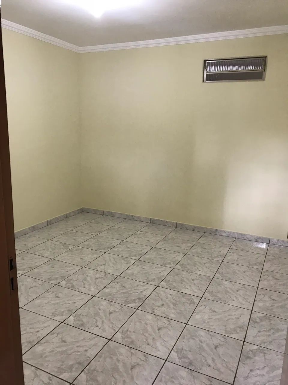 Apt com dois quartos e varanda! Sem condomínio!  - Foto 3