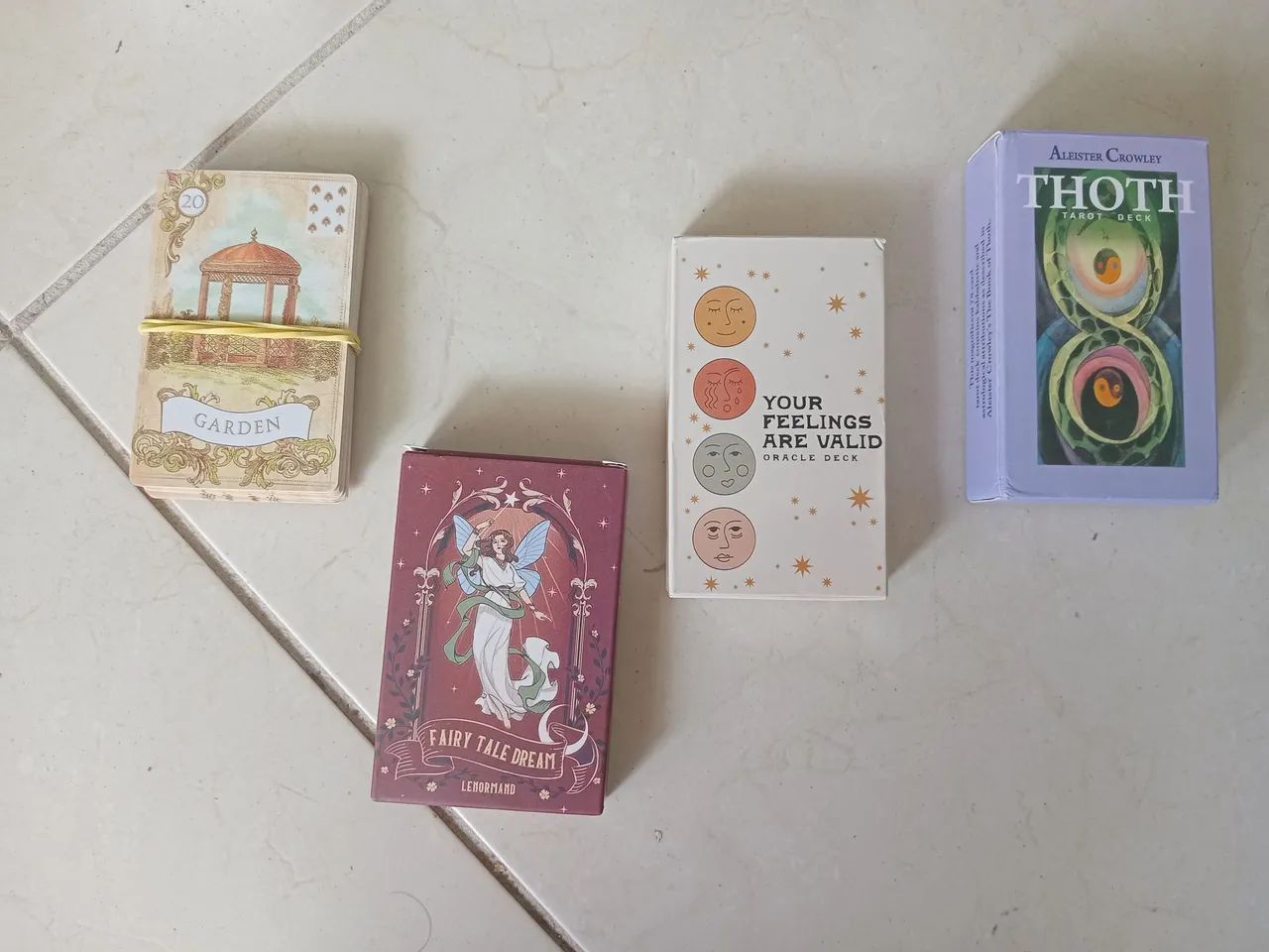 Cartas de tarô diversos  - Foto 2