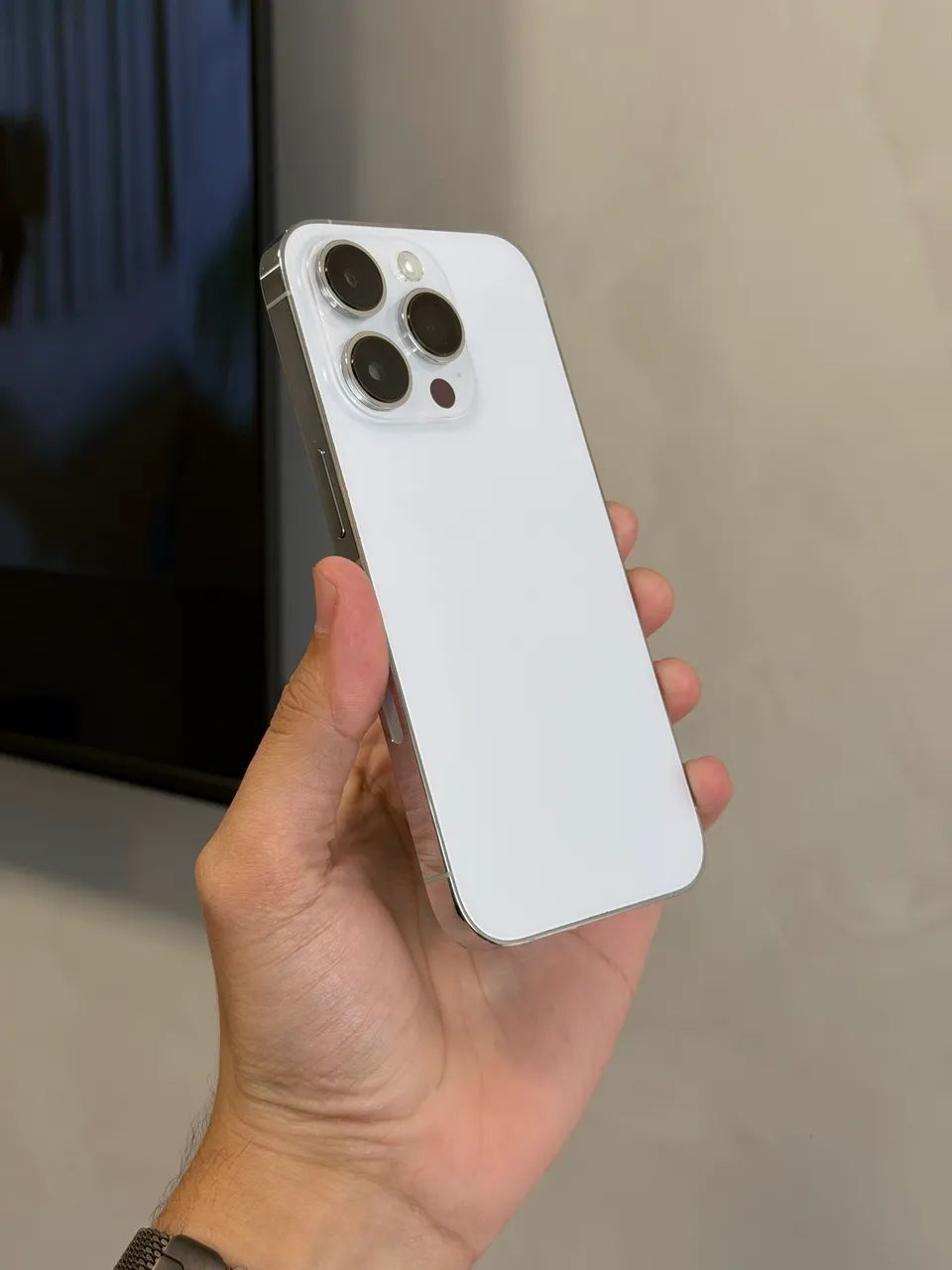 iPhone 14 Pro 256gb Branco Excelente - Celulares e Smartphones