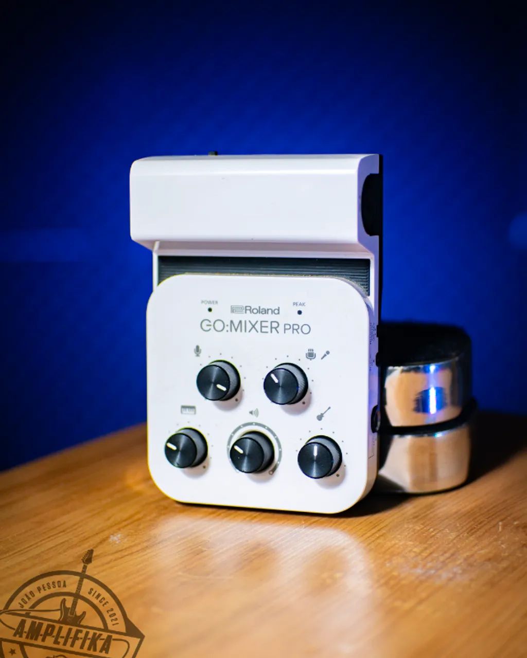 Roland GO:MIXER PRO ホワイト Interface de Áudio Roland GO:MIXER PRO - Aparelhos de Som