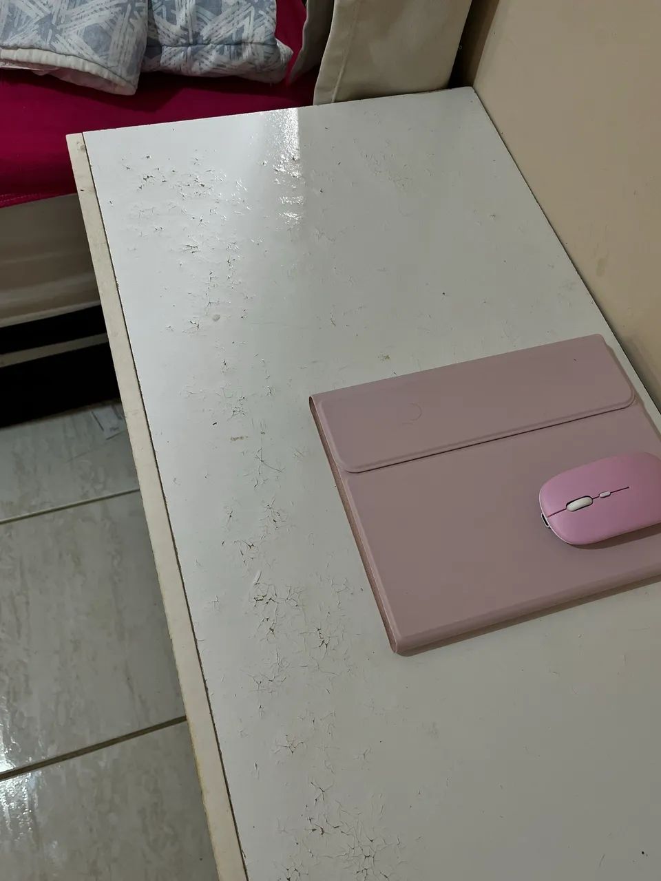 Mesa de estudos  - Foto 2