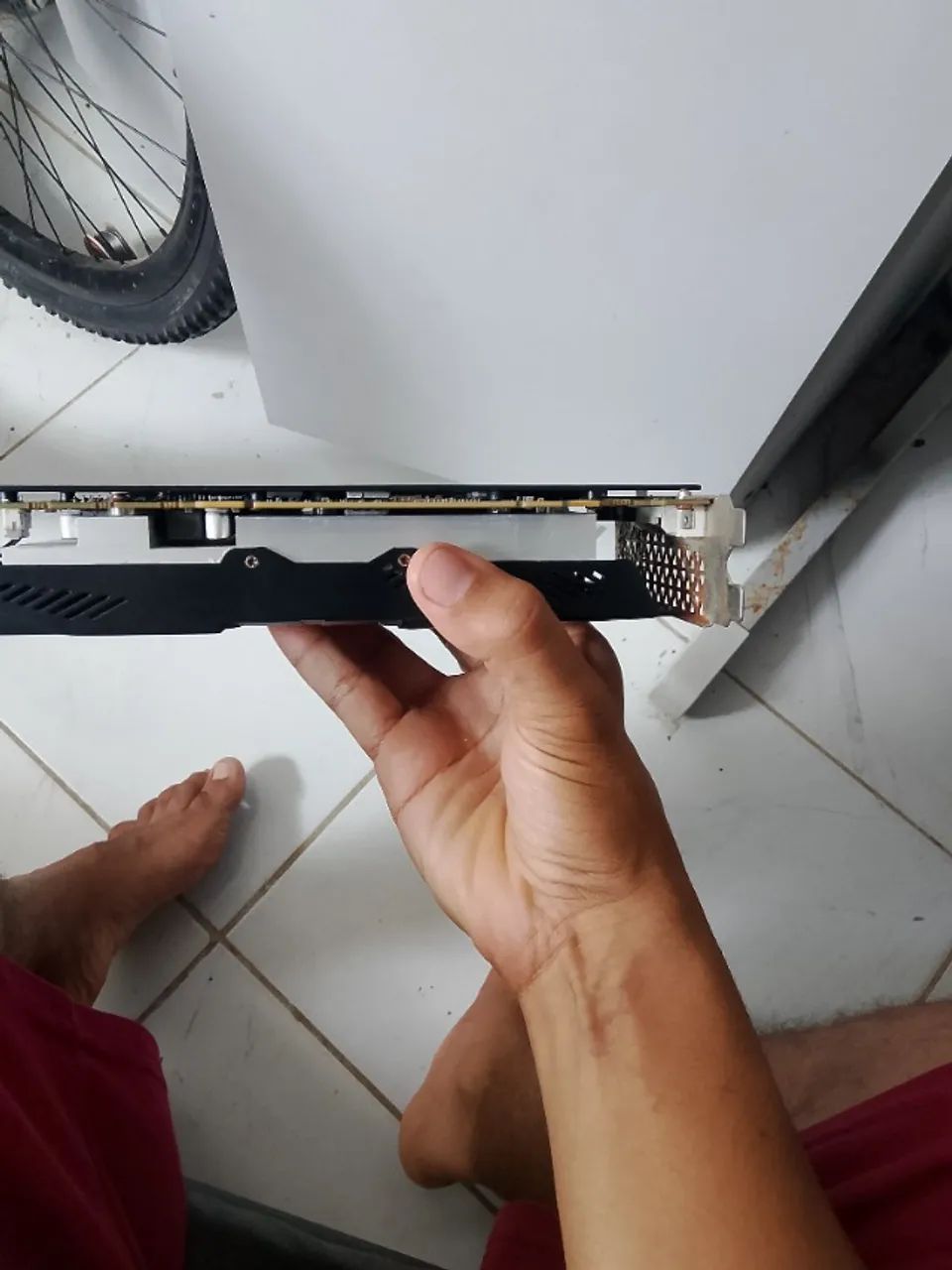 Placa de vídeo rx580 com defeito  - Foto 2