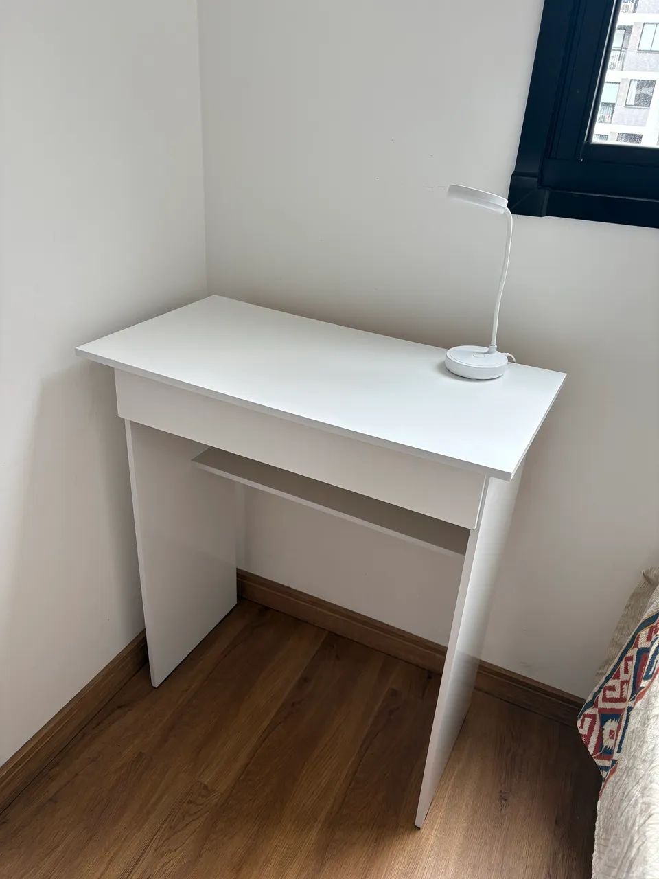 Mesa de estudos + cadeira - Foto 3
