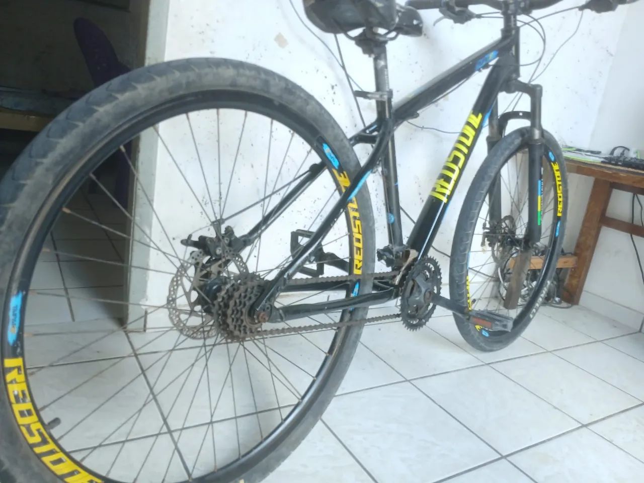 Bicicleta quadro de alumínio aro 26