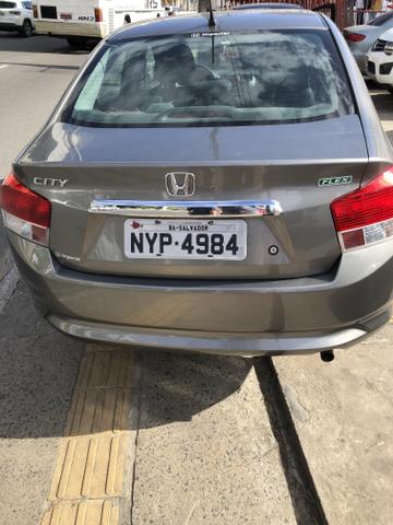 Honda City 2011 40 mil rodados R$ 30.000,00 - Foto 3