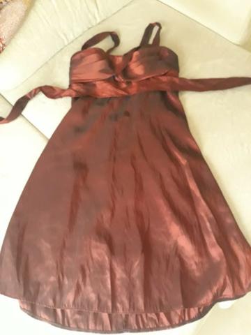 Vestido vermelho de festa. Nº 40
