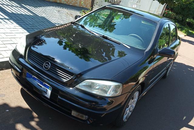Astra sedan GLS 2.0/8 válvulas