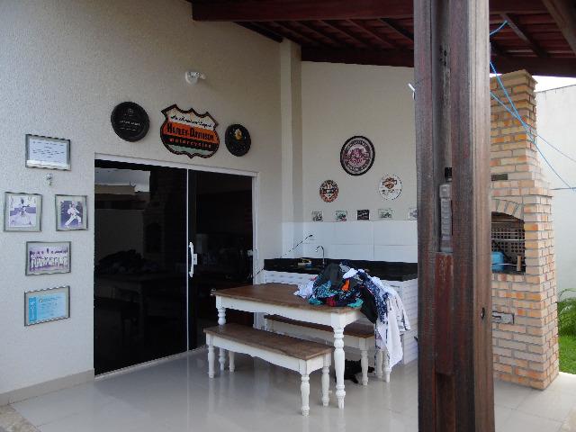 Casa duplex - 168m² - 3/4 sendo 1 suíte e duas semi suítes ? 4 vagas -SN - Foto 3
