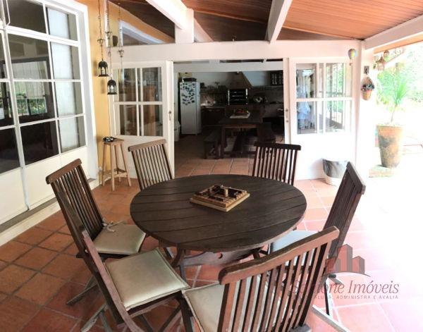 Excelente Casa c/4 Suítes no Quitandinha - Foto 15