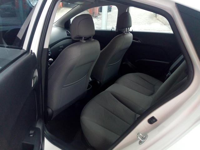 Hb20s 1.6 premium bem cuidado 67.000km - Foto 11