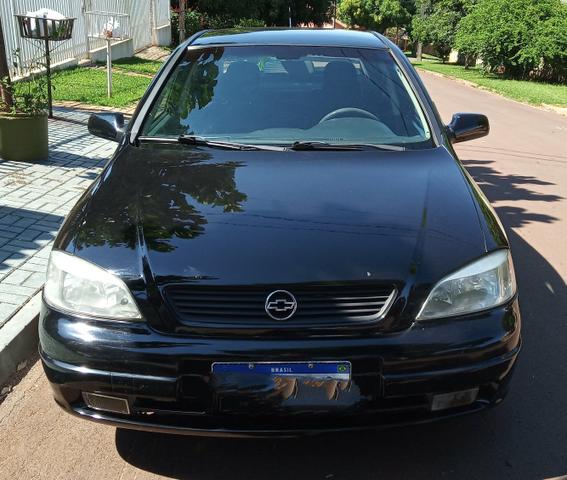 Astra sedan GLS 2.0/8 válvulas - Foto 2
