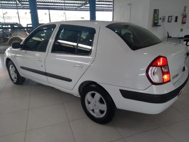Clio sedan 1.616v completo ano 2005 - Foto 11