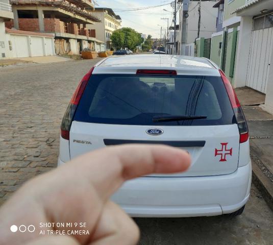 Ford Fiesta Rocam Hatch - Foto 2