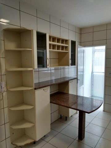 Vende-se apartamento central de 1 dormitório com garagem, Pelotas