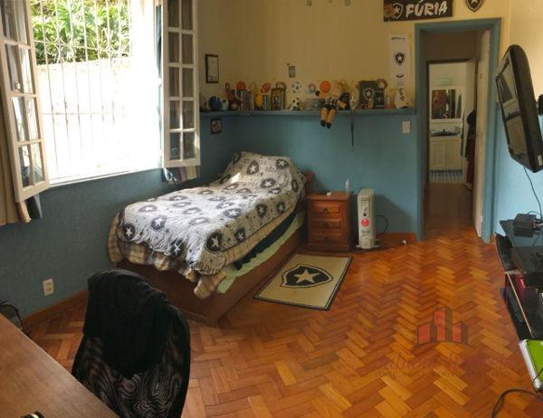 Excelente Casa c/4 Suítes no Quitandinha - Foto 10