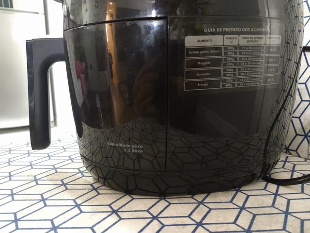 Fritadeira eletrica Airfryer Philco usada poucas vezes, em perfeito estado - Foto 3