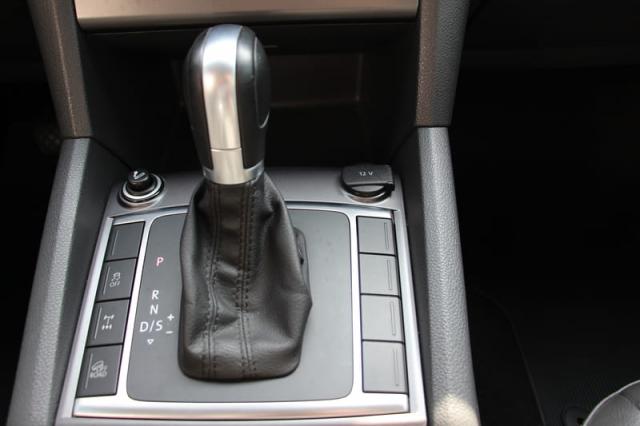 VOLKSWAGEN AMAROK HIGHLINE CD 2.0 16V TDI 4X4 2016 - Foto 11