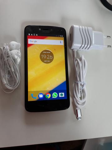 Vendo Moto C plus novo
