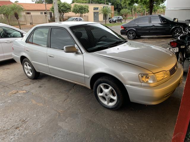 Corola 2001 automático completo