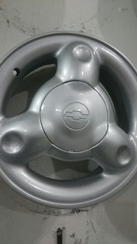 Rodas Celta Corsa chevette Monza gm 13 originais - Foto 4