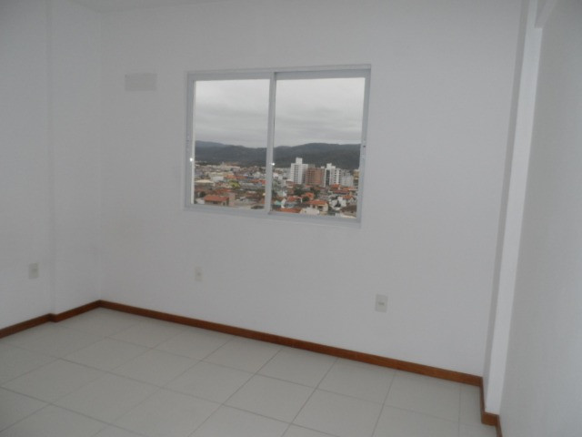 620 - Apartamento com Sacada para Alugar no Jardim Cidade de Florianópolis! - Foto 9