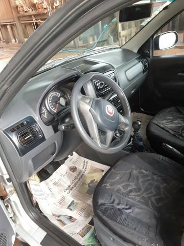 Vende-se picape estrada Flex 216 Três portas em dias - Foto 2