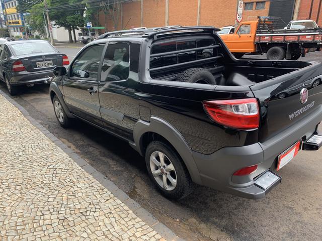 Strada cabine dupla working hard 1. 4 ano 2018 apenas 13.000 quilômetros rodados - Foto 7