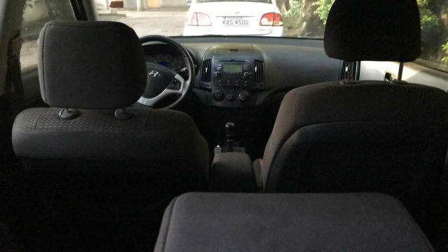 I30 Hyundai 2010 manual 2.0 - Foto 3